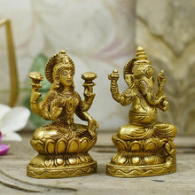Load image into Gallery viewer, Engaging Laxmi Ganesh Brass Idol
