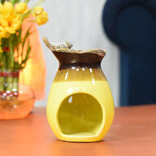 Load image into Gallery viewer, Antique Bird T light Aroma Diffuser
