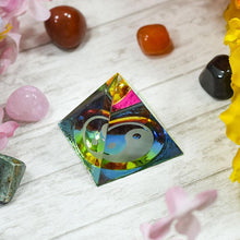 Load image into Gallery viewer, Feng Shui Crystal Pyramid with Ying Yang Symbol
