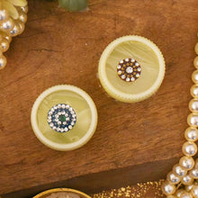 Load image into Gallery viewer, Stone Studded Bindi
