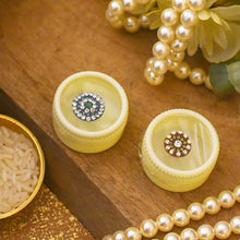 Load image into Gallery viewer, Stone Studded Bindi
