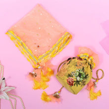Load image into Gallery viewer, Festive Yellow Potli &amp; Thali Cover Karwa Chauth Set
