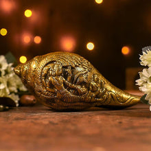 Load image into Gallery viewer, Antique Brass Vishnu Ji On Shank
