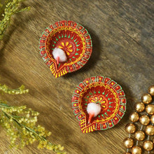 Load image into Gallery viewer, Beautifully Handcrafted Diya's (Set of 2)
