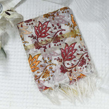Load image into Gallery viewer, Elegant Floral Pattern Kota Check Dupatta

