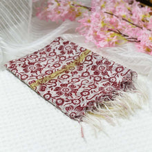 Load image into Gallery viewer, Beautiful Floral Pattern Kota Check Dupatta
