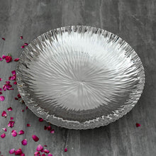 Load image into Gallery viewer, Decorative Silver Lustre Platter
