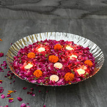 Load image into Gallery viewer, Decorative Silver Lustre Platter
