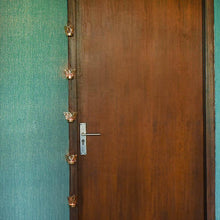 Load image into Gallery viewer, Decorative Butterfly Door Hanging T-Light
