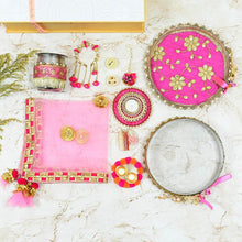 Load image into Gallery viewer, Pink Camellia Bridal Box
