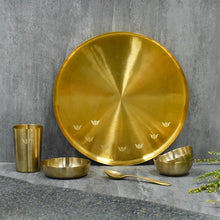 Load image into Gallery viewer, Bhog Tulsi Kansa Set
