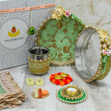 Load image into Gallery viewer, Beautiful Mint Daisy Karwa Chauth Box
