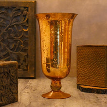 Load image into Gallery viewer, Gold Foil Flower Vase
