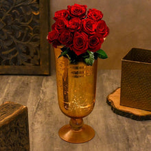 Load image into Gallery viewer, Gold Foil Flower Vase
