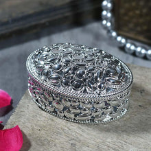 Load image into Gallery viewer, Stunning Silver Trinket Box
