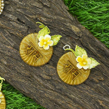 Load image into Gallery viewer, Silver Bhaiya Bhabhi Rakhi Combo

