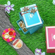 Load image into Gallery viewer, Floral Zardosi Rakhi Box
