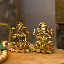 Load image into Gallery viewer, Impressive Lord Ganesha &amp; Laxmi on Lotus Brass Figurine
