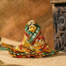 Load image into Gallery viewer, Shiv-Parvati Gangaur Idols
