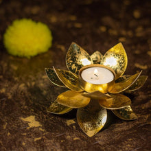 Load image into Gallery viewer, Lotus Tlight holder
