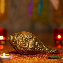 Load image into Gallery viewer, Antique Brass Ganesha shankh
