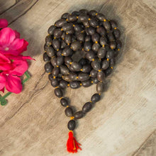Load image into Gallery viewer, Kamalgatta Lotus Seed Mala
