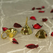 Load image into Gallery viewer, Aurum Coronam Pooja Set of 3
