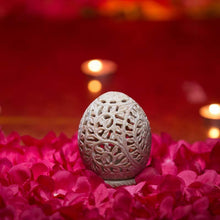 Load image into Gallery viewer, Egg Shaped Candle Holder

