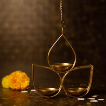 Load image into Gallery viewer, Exquisite Akriti Hanging Tlight Holder
