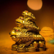 Load image into Gallery viewer, Feng Shui Fortune Frog
