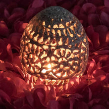 Load image into Gallery viewer, Leafy Mural Lattice Work Candle T-light Holder in Oval Shape
