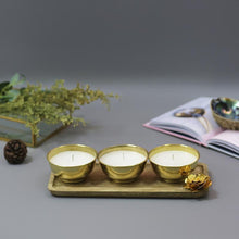 Load image into Gallery viewer, Exquisite Brass Scented Candle Platter

