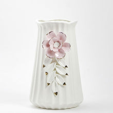 Load image into Gallery viewer, Artistic Flower Vase

